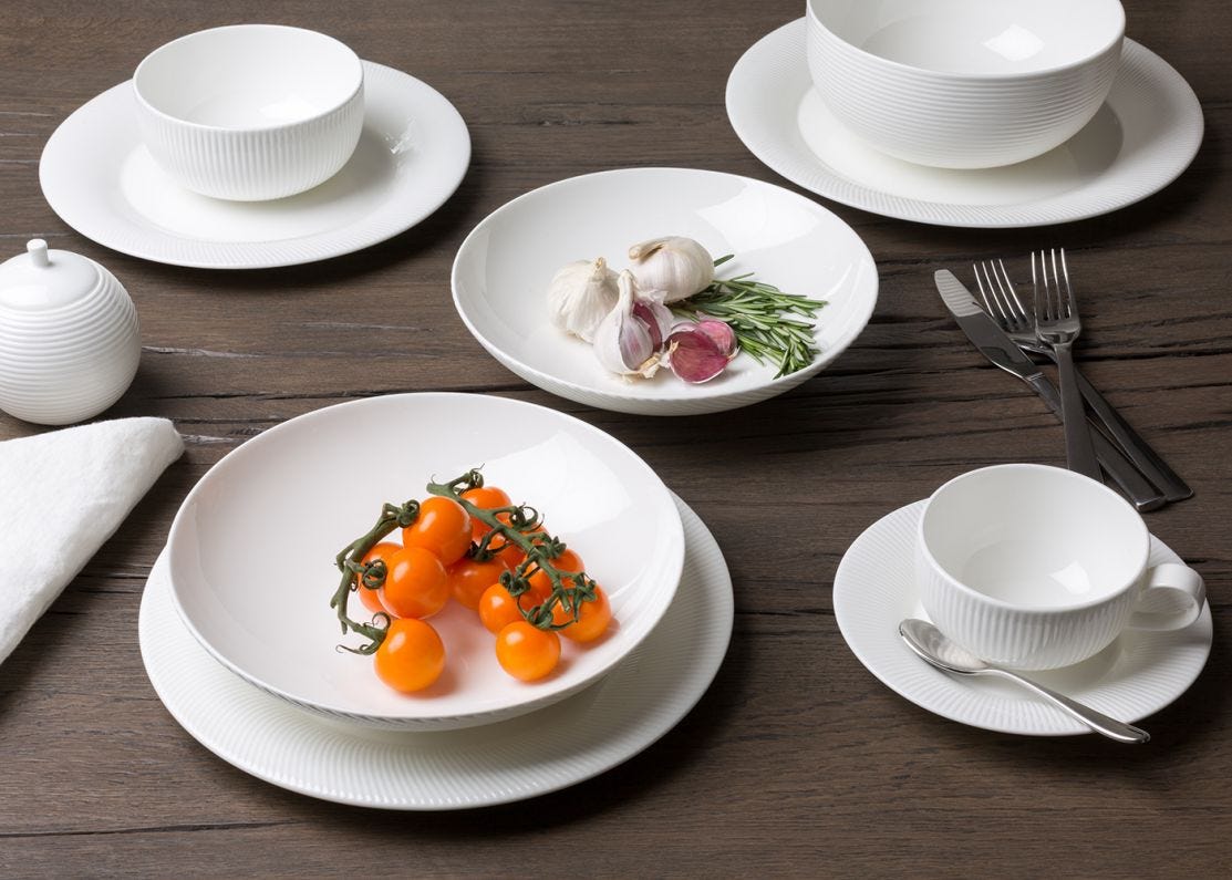 f_l_flute_dinnerware-1_2.jpg